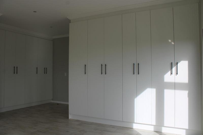 4 Bedroom Property for Sale in Kidds Beach Eastern Cape